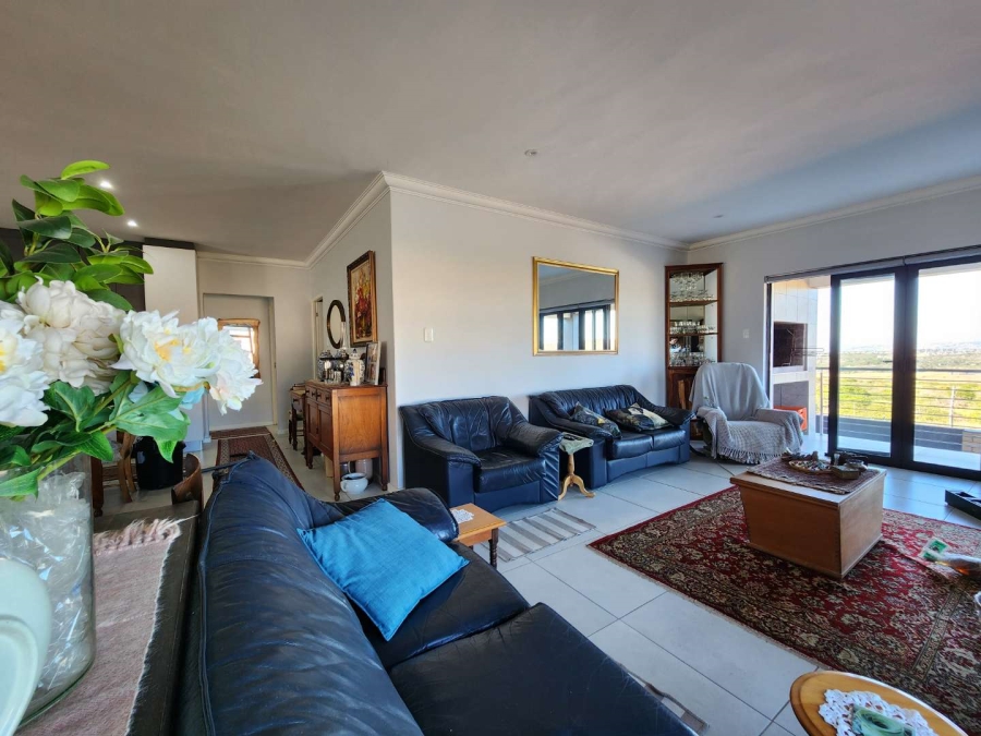 3 Bedroom Property for Sale in Monte Christo Western Cape